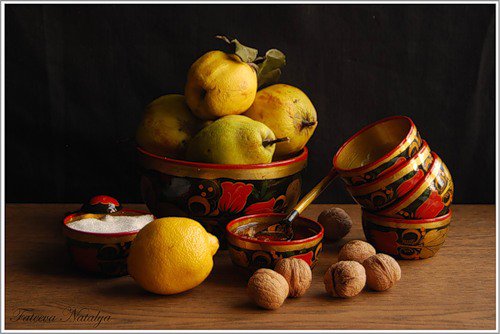 №366381 - натюрморт, фрукты, хохлома, орехи - оригинал
