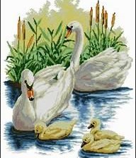 Оригинал схемы вышивки «лебеди на озере» (№377767)