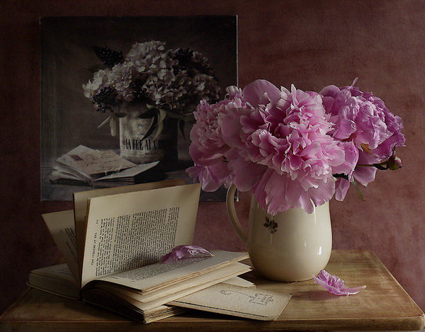 Натюрморт1 - цветы, книга - оригинал