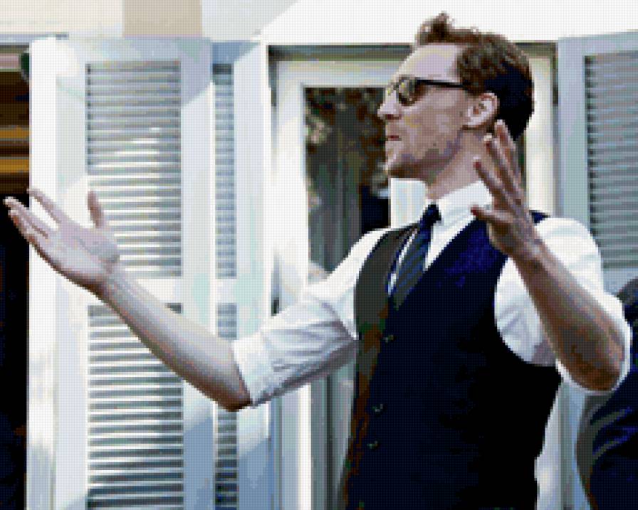 #4 - актер, том хиддлстон - предпросмотр