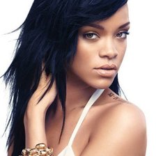 Схема вышивки «Rihanna 2»