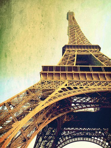 Эйфелева башня - оригинал