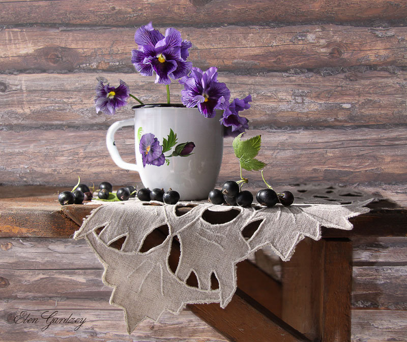 Анютки - оригинал