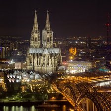 вечІрнє місто