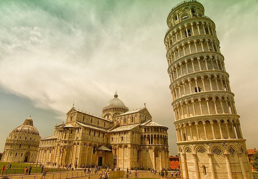 ПІЗАНСЬКА БАШТА - місто.замки - оригинал