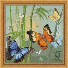 Оригинал схемы вышивки «бабочки» (№427537)