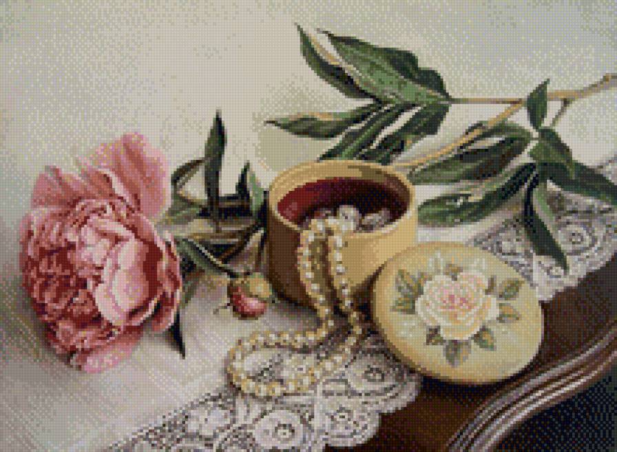 шкатулка и пион - предпросмотр