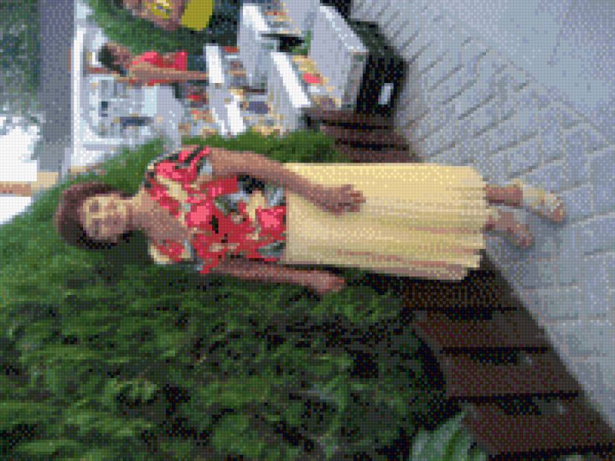 бабушка - женщина в ярком, счастливый отдых, бабушка - предпросмотр