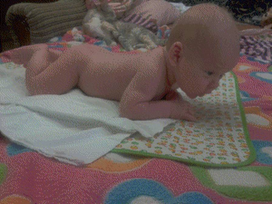 Вадюша на животике - предпросмотр