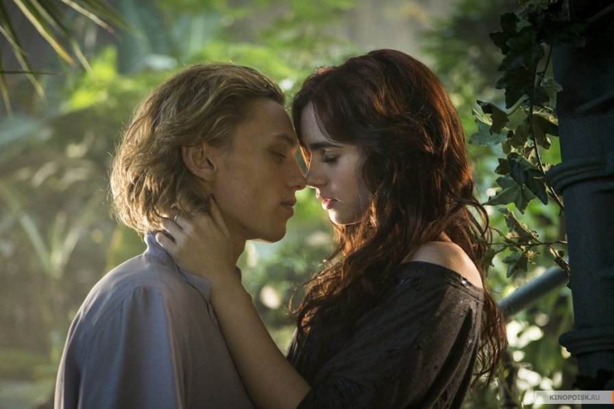 Город костей - кино, мужчина, любовь, вместе, женщина - оригинал