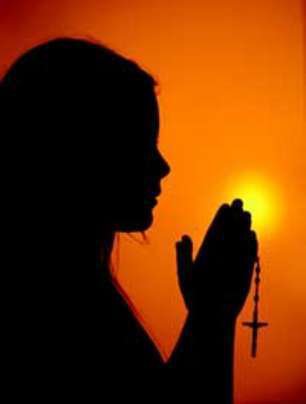 Молитва - закат, крест, девушка - оригинал