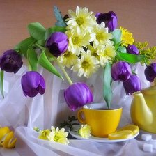 Схема вышивки «тюльпаны»