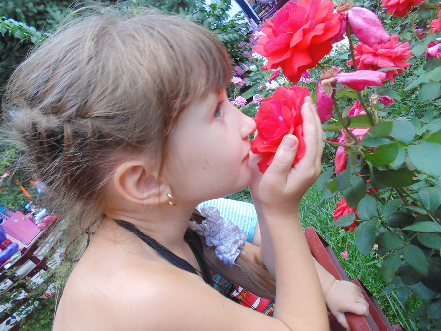 Дочь Дарья - цветы, дети - оригинал