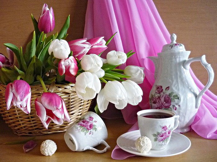 серия "кухня" - кухня.цветы.тюльпаны.чай.сервиз - оригинал