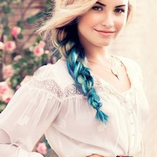 Схема вышивки «Demi Lovato»