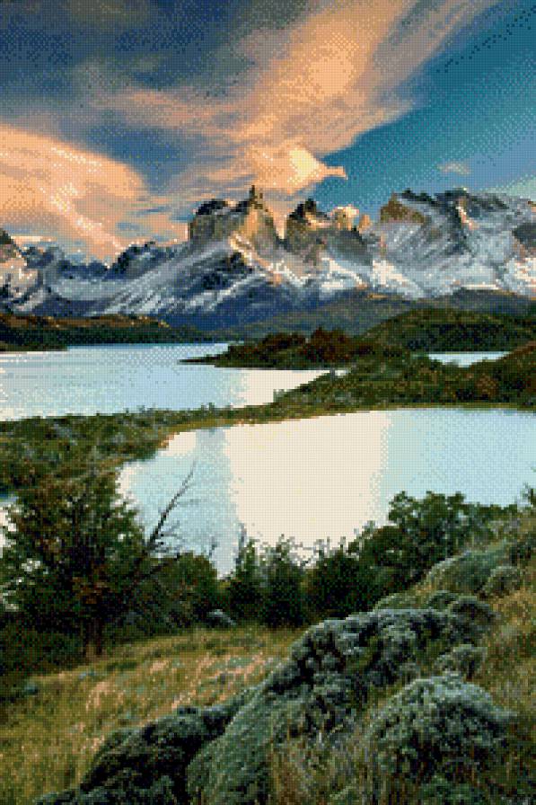 Озеро в горах - озеро, горы, пейзаж - предпросмотр