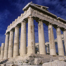 Древние руины храма.Греция