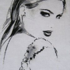 Схема вышивки «Девушка»