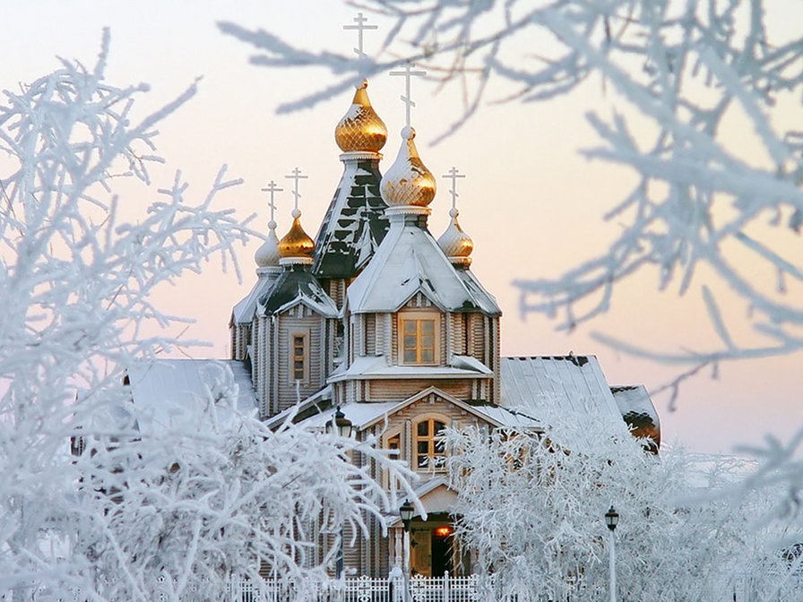 Хрустальная зима. - мороз, церковь, храм, православие, хрусталь, зима - оригинал