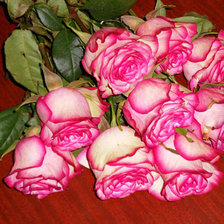 Схема вышивки «розы»