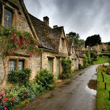 Схема вышивки «Европейская деревенька»