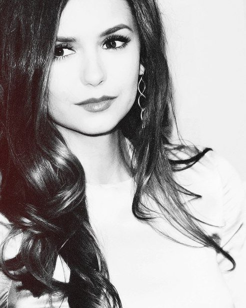 нина добрев - кэтрин, елена, дневники вампира - оригинал