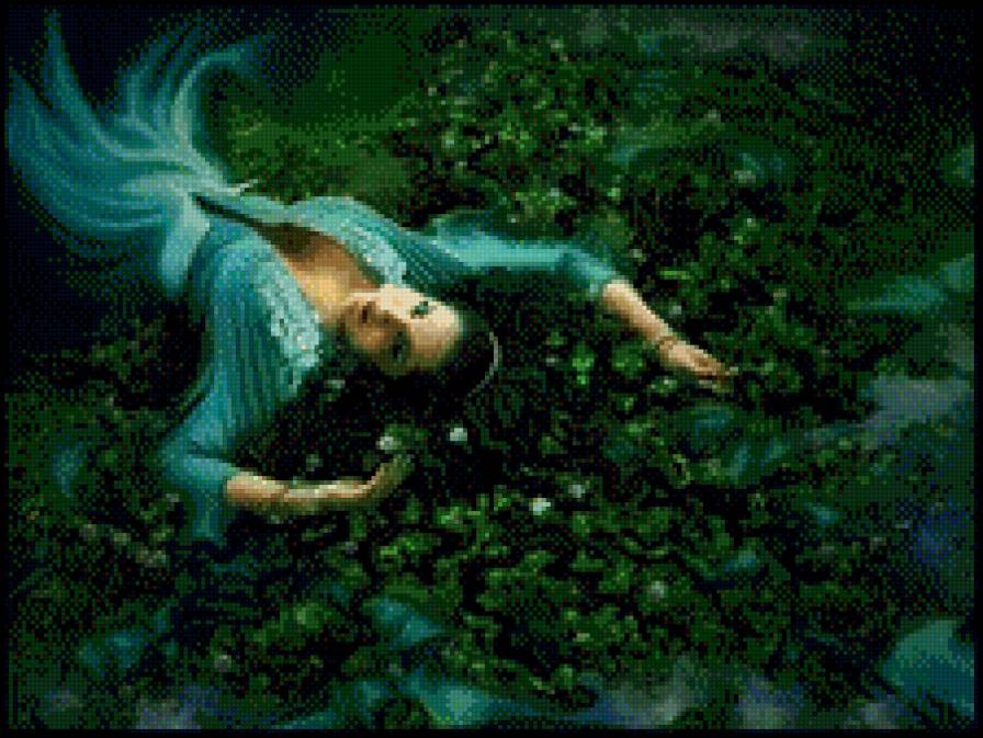 Красавица на траве - девушки - предпросмотр