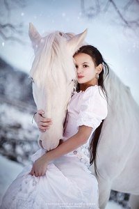 Невеста - девушка, лошадь - оригинал