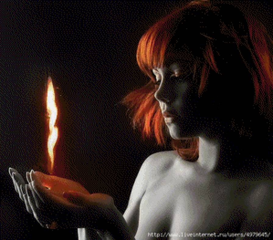 колдовство - женщина.свеча.огонь - предпросмотр