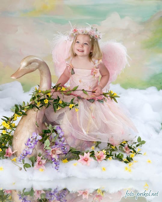 Ангелочек на лебеде - оригинал