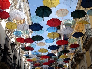 Зонтики - настроение, город, архитектура - оригинал