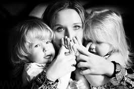 №556843 - дети, женщина, любовь - оригинал