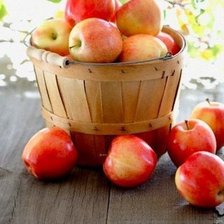 Оригинал схемы вышивки «корзина с яблоками» (№585776)