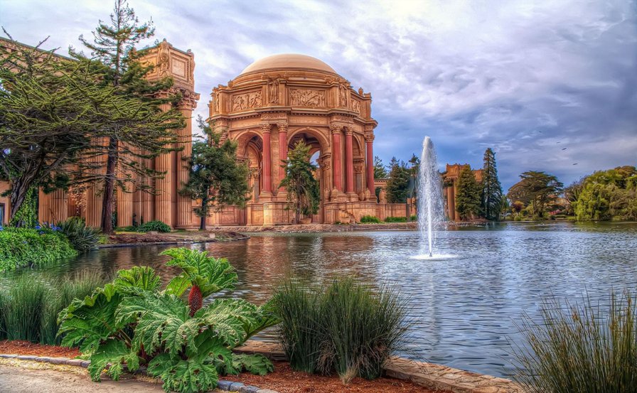 у реки - природа - оригинал