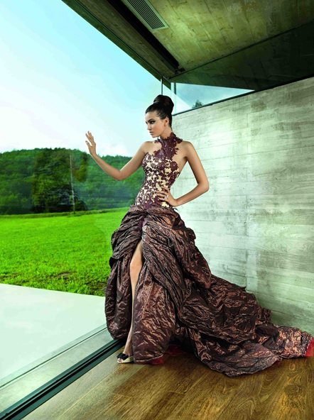 Мода - девушка, она - оригинал