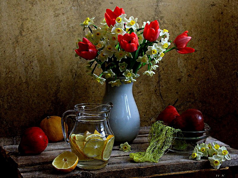 Цветы в вазе - ваза, цветы, яблоки, натюрморт, букет - оригинал