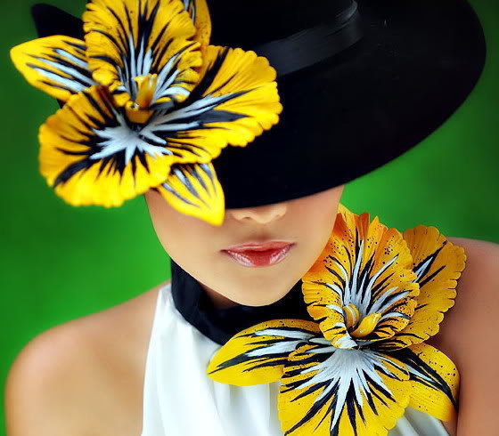 дама в шляпе - девушка, шляпа, цветы - оригинал