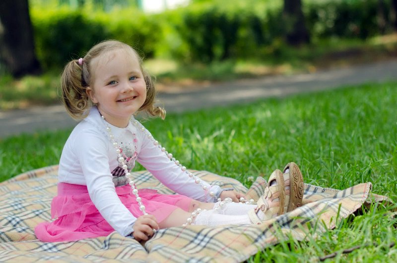 серия "дети" - дети.девочка - оригинал