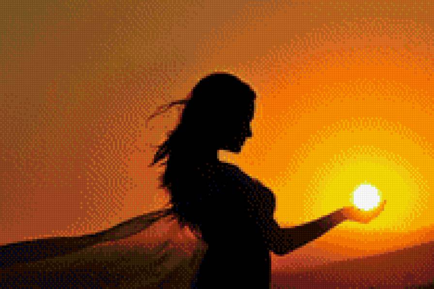 солнце на ладоне - девушка, солнце, люди, закат, силуэт - предпросмотр