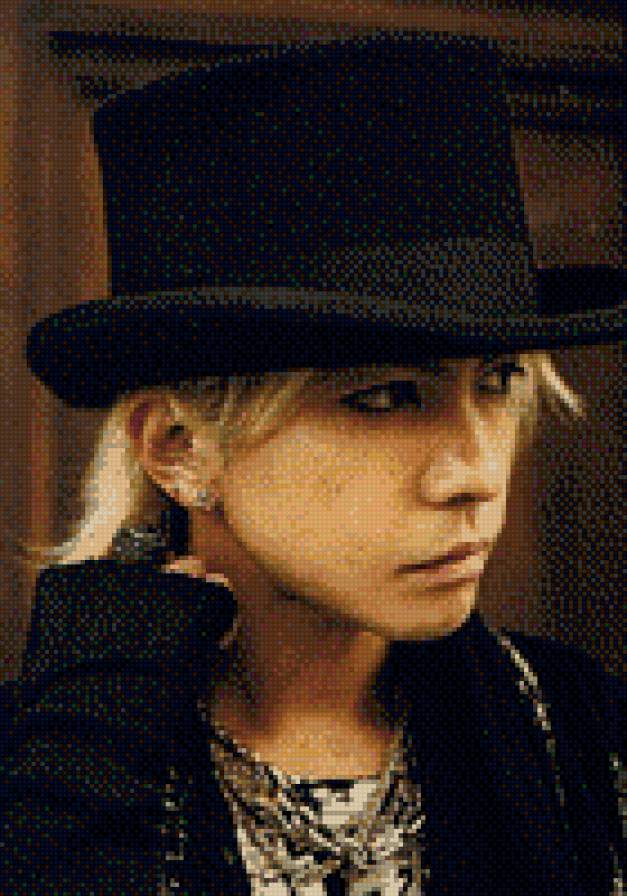 Hide - larc-en-ciel - предпросмотр