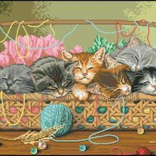 Схема вышивки «котята в корзинке»