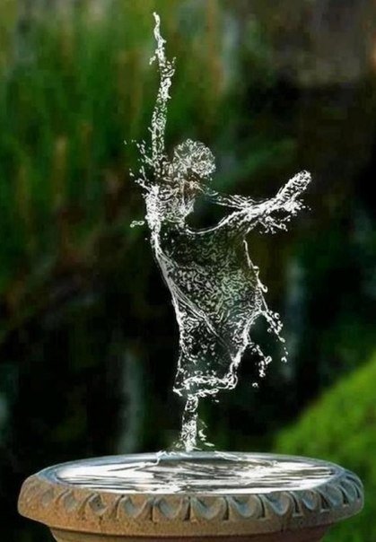 Водяная девушка - девушка, вода, фонтан - оригинал