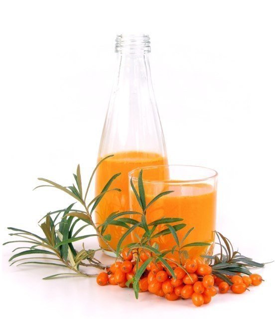 бутылка с облепихой - ягода, натюрморт, кухня, одбепиха, еда - оригинал