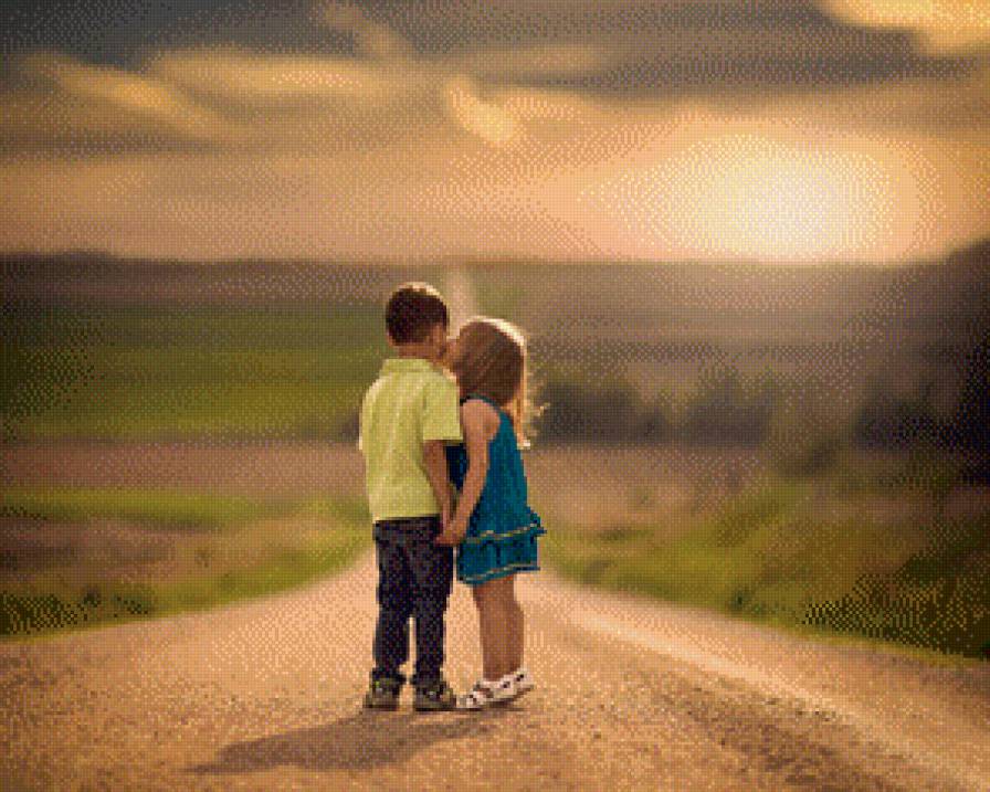 Первый поцелуй - люди, дети - предпросмотр