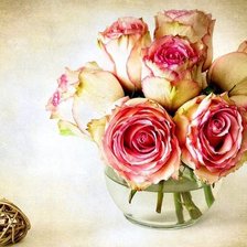 Оригинал схемы вышивки «Розы в вазе» (№683543)