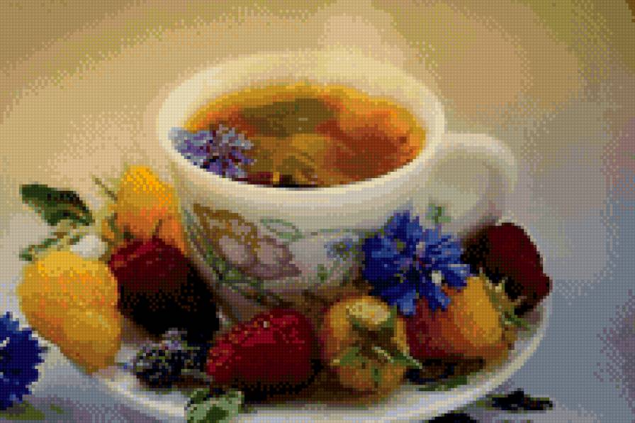 чашка чаю - на кухню, чашка, ягоды, цветы, чай - предпросмотр