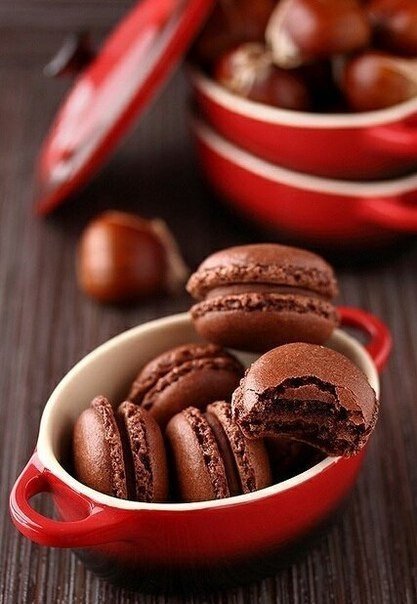 Кофе - сладости, кофе - оригинал