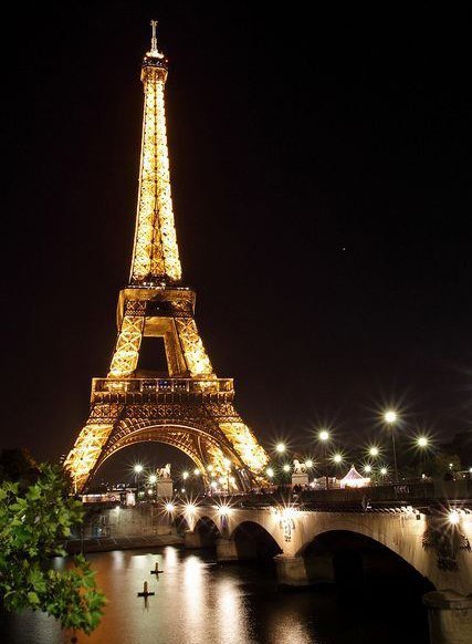 Эйфелева башня - париж, франция, башня - оригинал