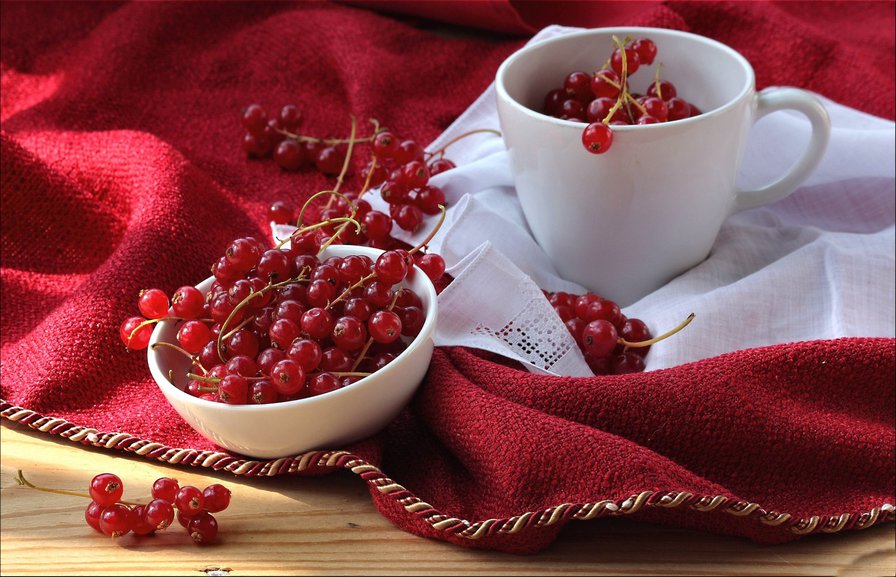 №701634 - смородина, натюрморт, ягоды - оригинал