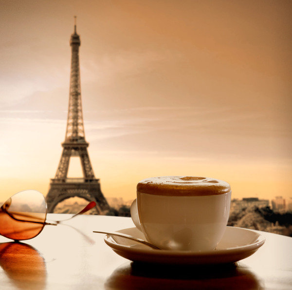 Париж круассаны и кофе